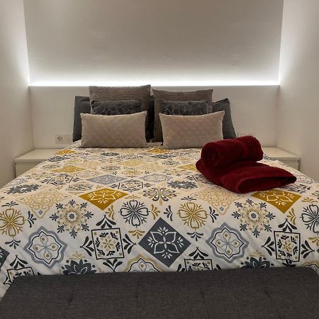 Apartaments Apturvic En El Centre Historic Ngoại thất bức ảnh
